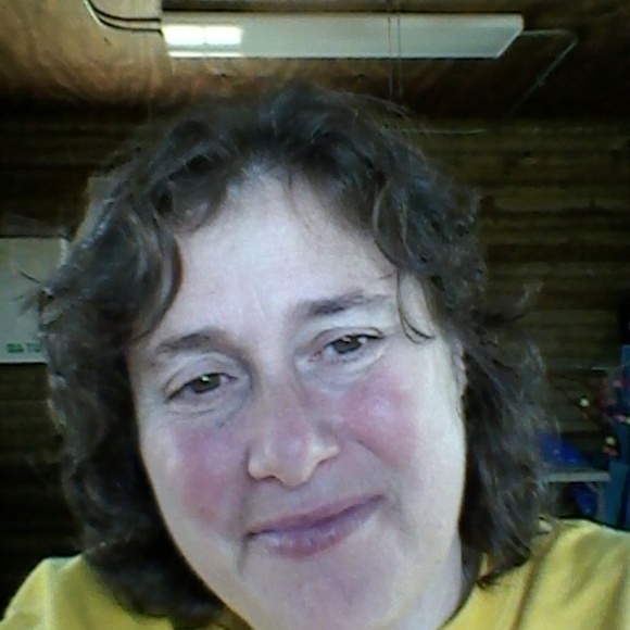 Meet your Posher, Deboriah - Picture 3 of 4